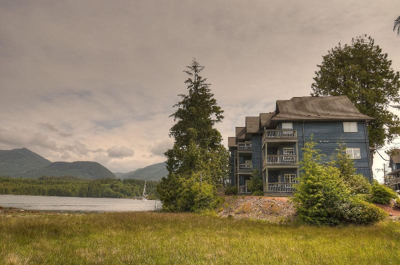 Otel Waters Edge Shoreside Suites