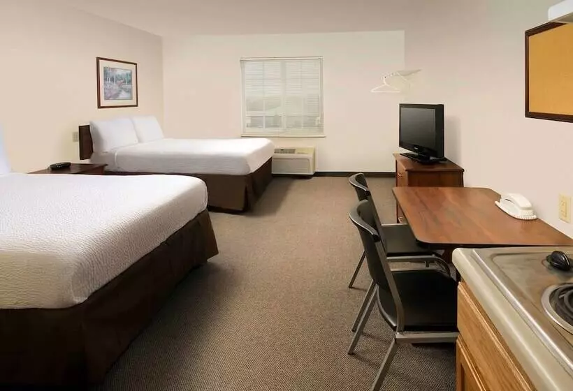 هتل Woodspring Suites Midland