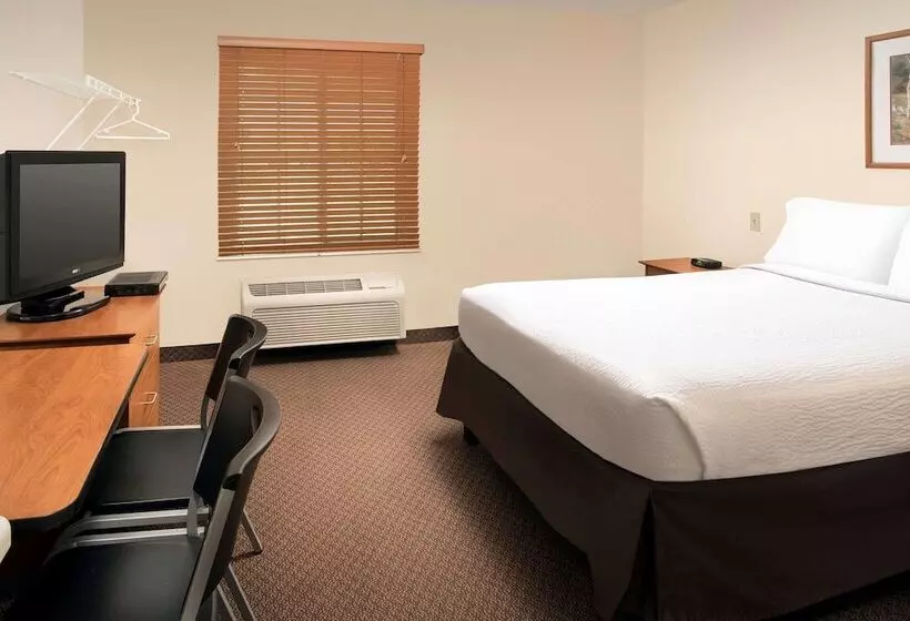 هتل Woodspring Suites Midland