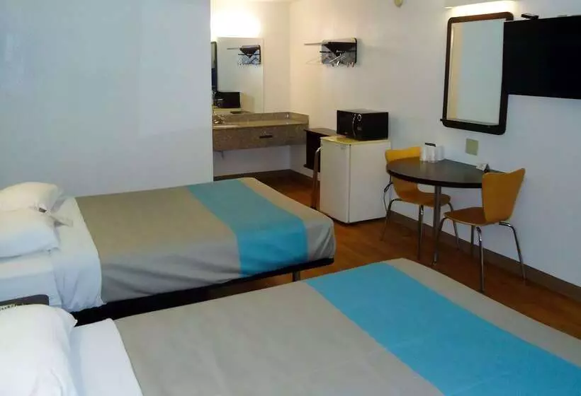 Motel 6 Kingston, Tn