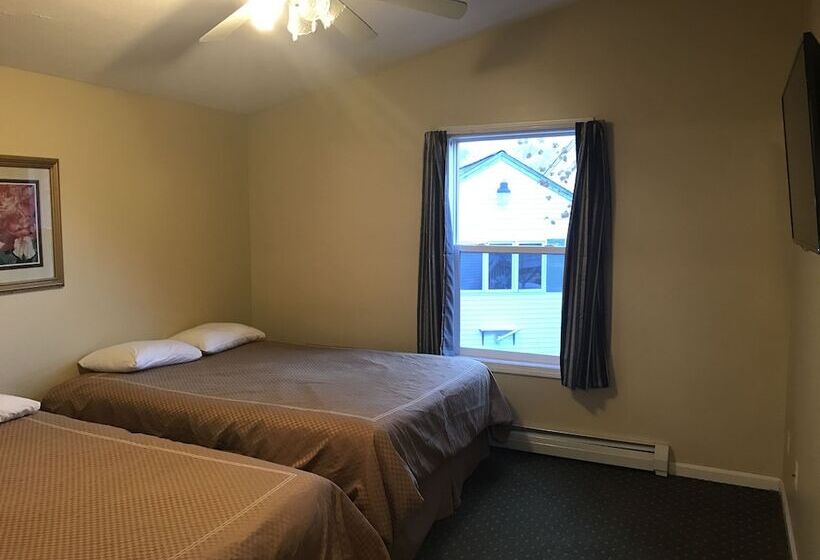 מוטל Exit 5 Resort & Condominium