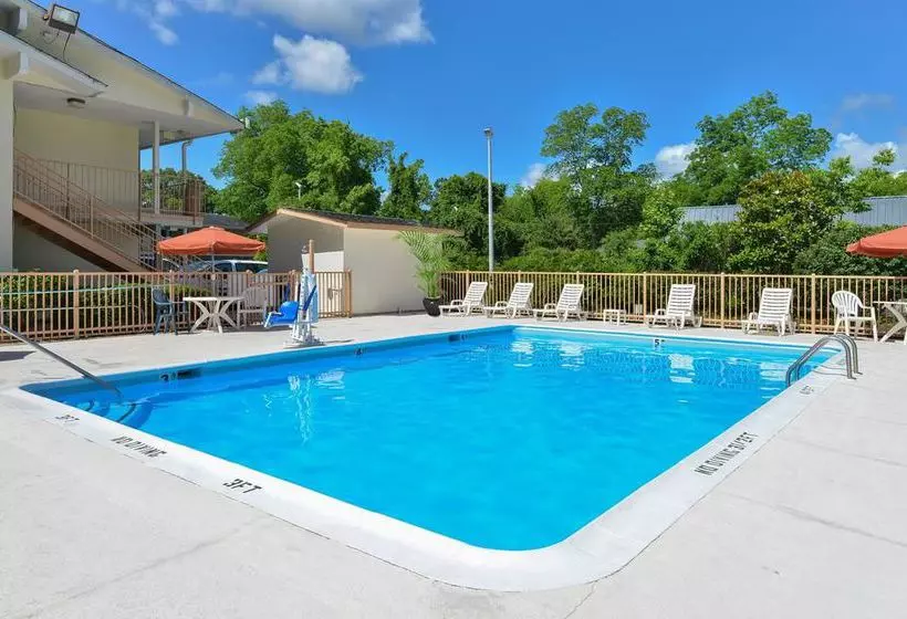 モーテル Amerivu Inn