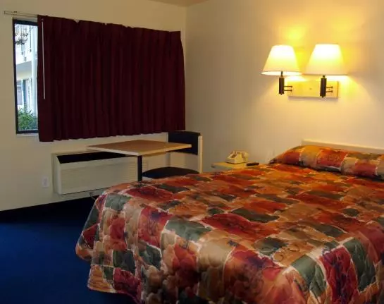 モーテル Amerivu Inn