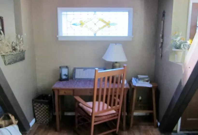 استراحتگاه Always Inn Idyllwild Vacation Cottages