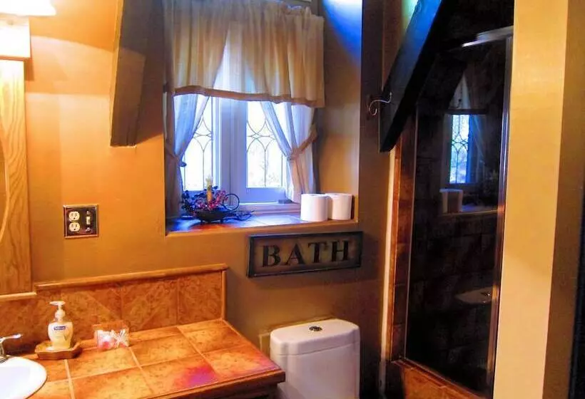 استراحتگاه Always Inn Idyllwild Vacation Cottages