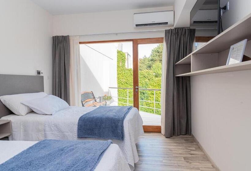 Hostel La Morada Petit