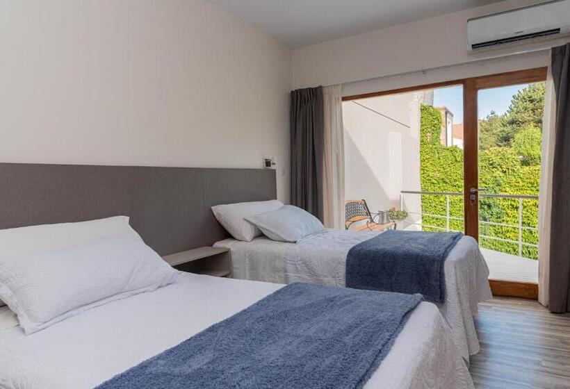 Hostel La Morada Petit