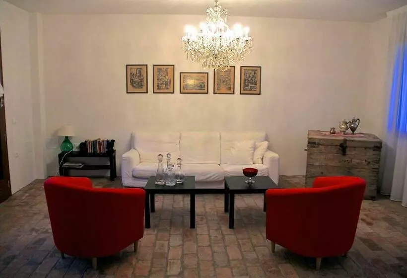 هتل Agriturismo Monte Scala