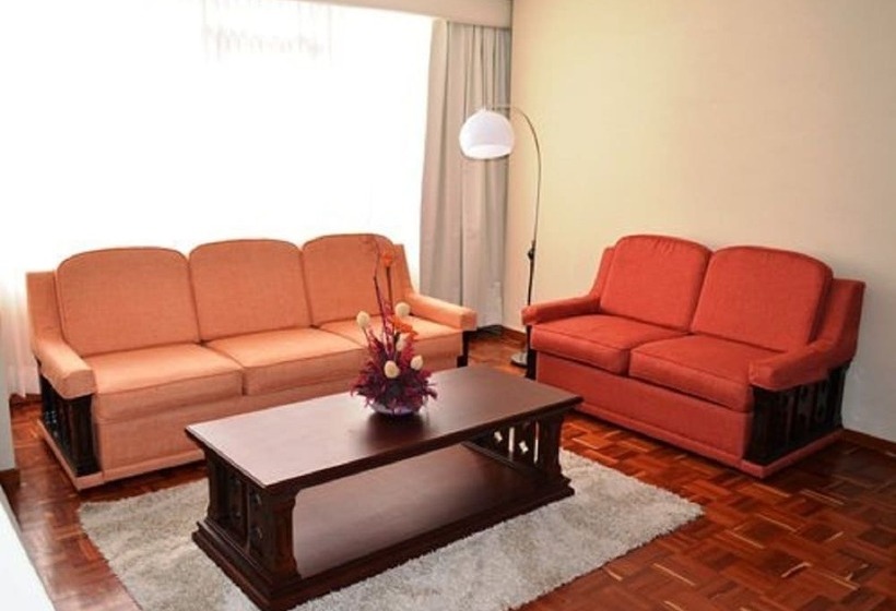 هتل La Carolina Inn