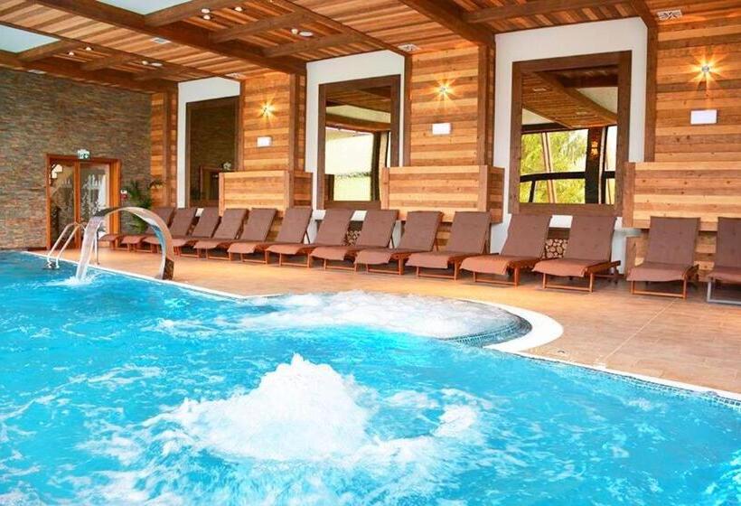 پانسیون Popasul Domnesc Resort& Spa Voronet Vue