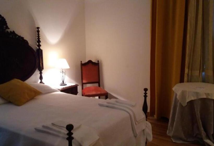 ペンション Solar Dos Viscondes   Turismo De Habitacao