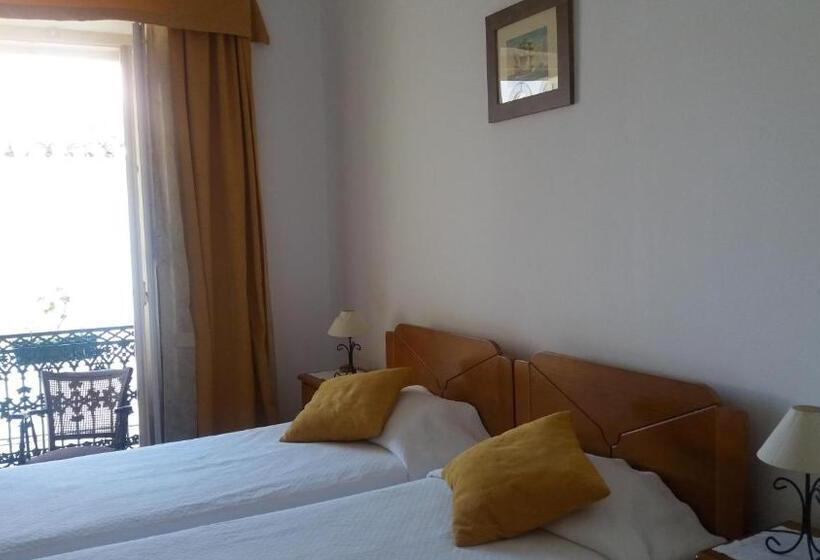 ペンション Solar Dos Viscondes   Turismo De Habitacao