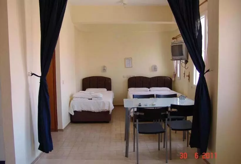 Sun Apart Motel