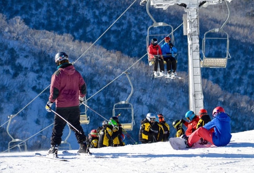 בית מלון כפרי Arlberg Hotham