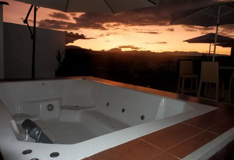Hotelli Terrazas De San Agustin