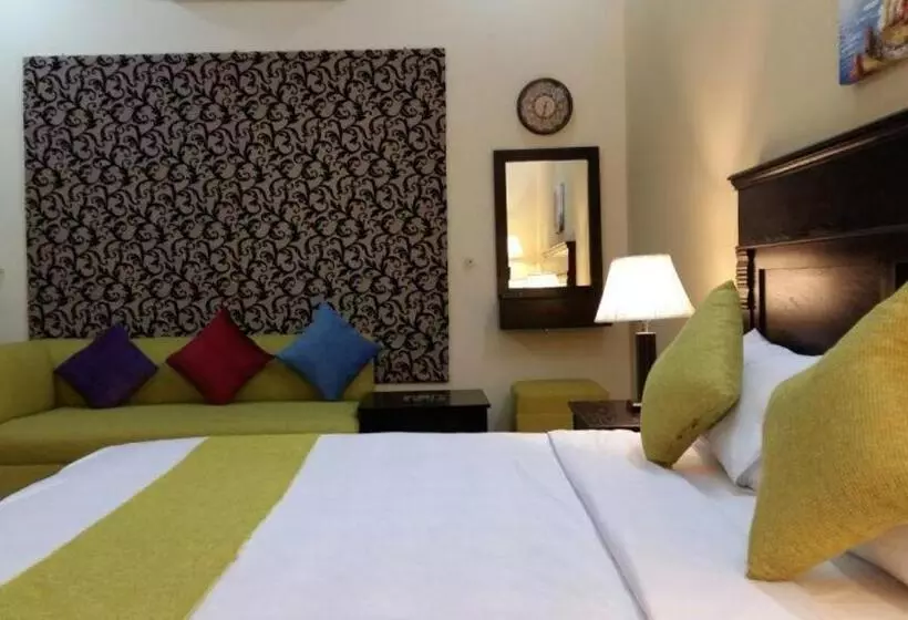 پانسیون Islamabad Royal Inn