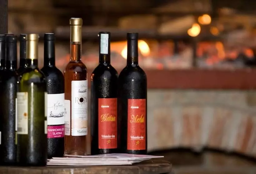 Majatalo Plitvice Luxury Etno Garden