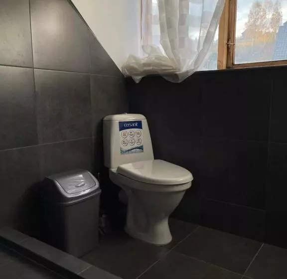 Majatalo Sadyba Girske Povitria