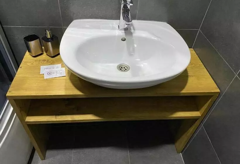 Majatalo Sadyba Girske Povitria