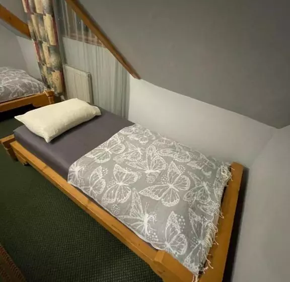 Majatalo Sadyba Girske Povitria