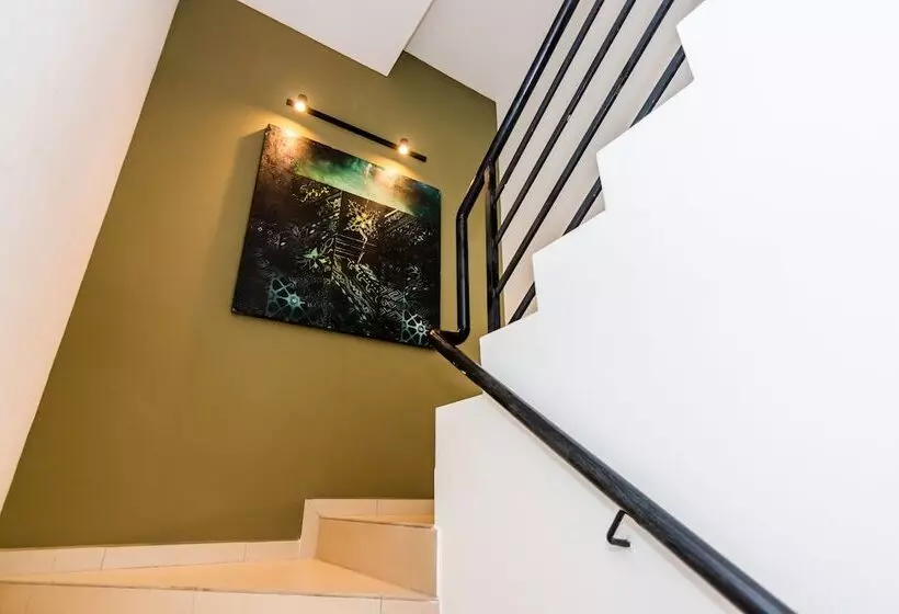 Majatalo The Lov Penang