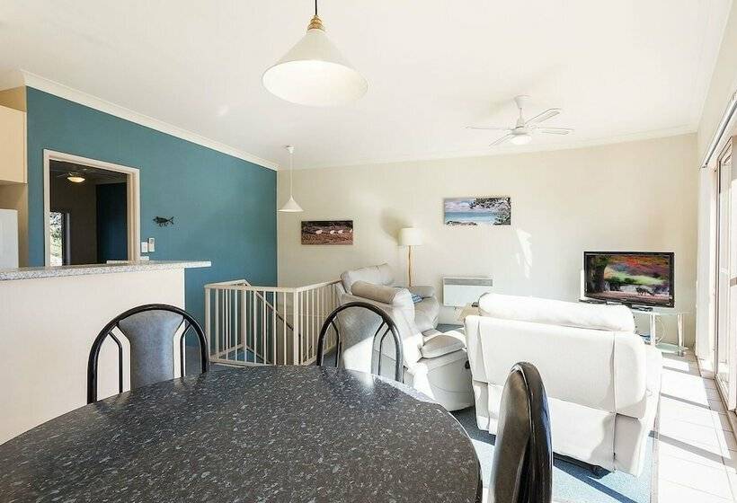 Beaches Apartments Merimbula