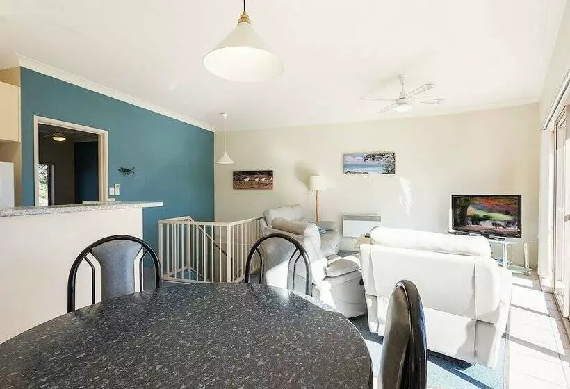 Beaches Apartments Merimbula
