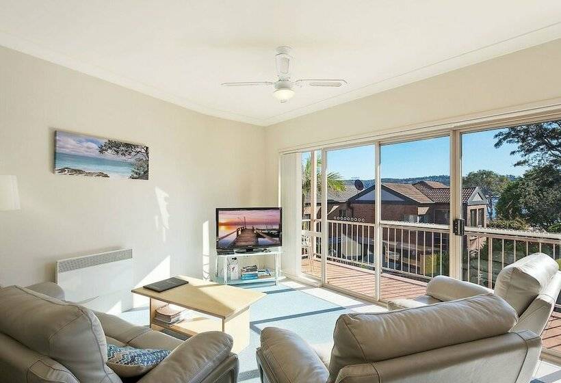 Beaches Apartments Merimbula