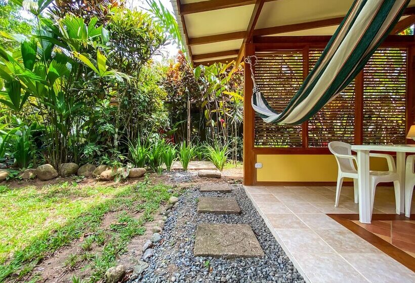 Finca Chica Lodge & Villas