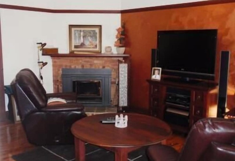 민박 Rose Garden On Church Bnb