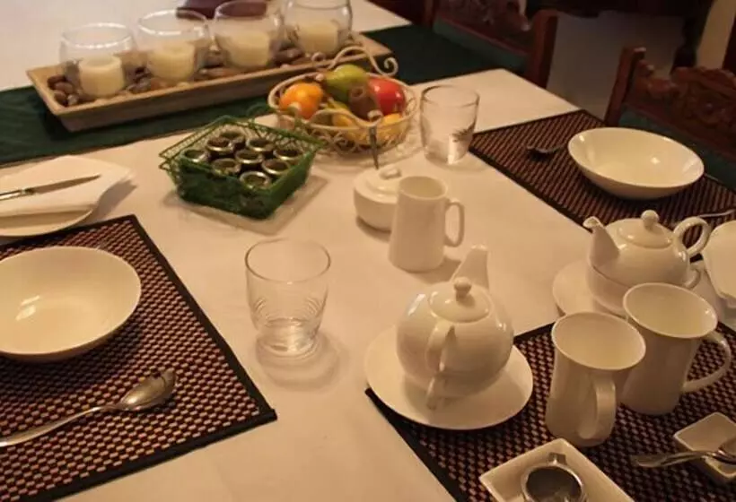 ベッドアンドブレックファースト Rose Garden On Church Bnb