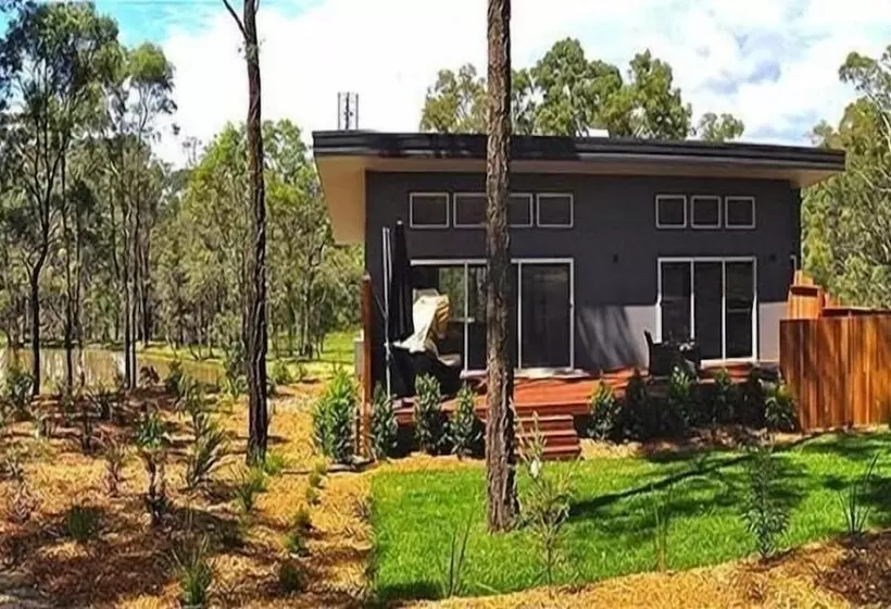 Deja Vu Estate