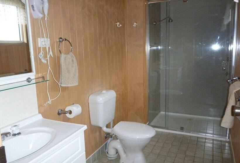 Hotel Treehaven Tourist Park