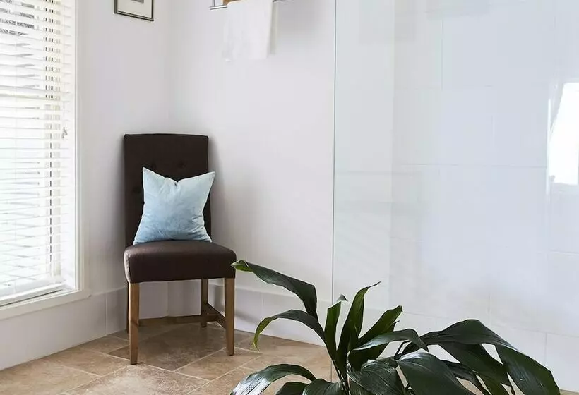 Majatalo Rosby Guesthouse