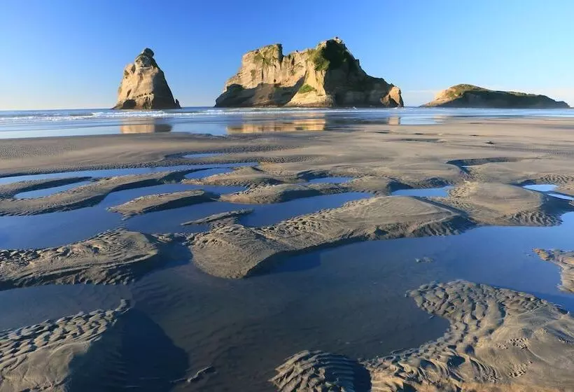 Majatalo The Bay Lodge