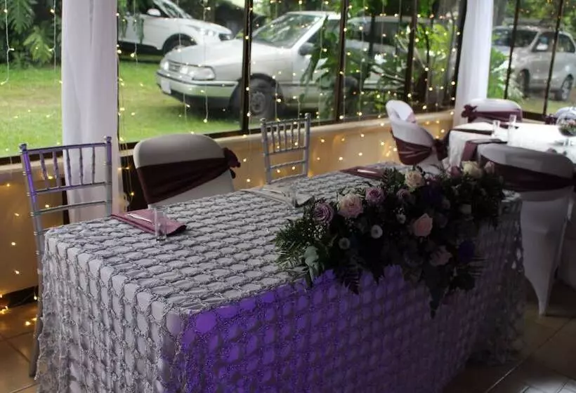 Colinas Del Miravalles