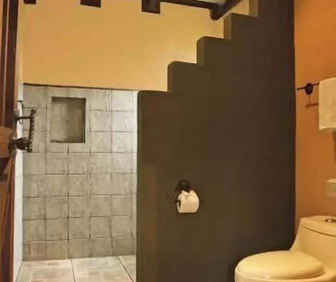 Colinas Del Miravalles