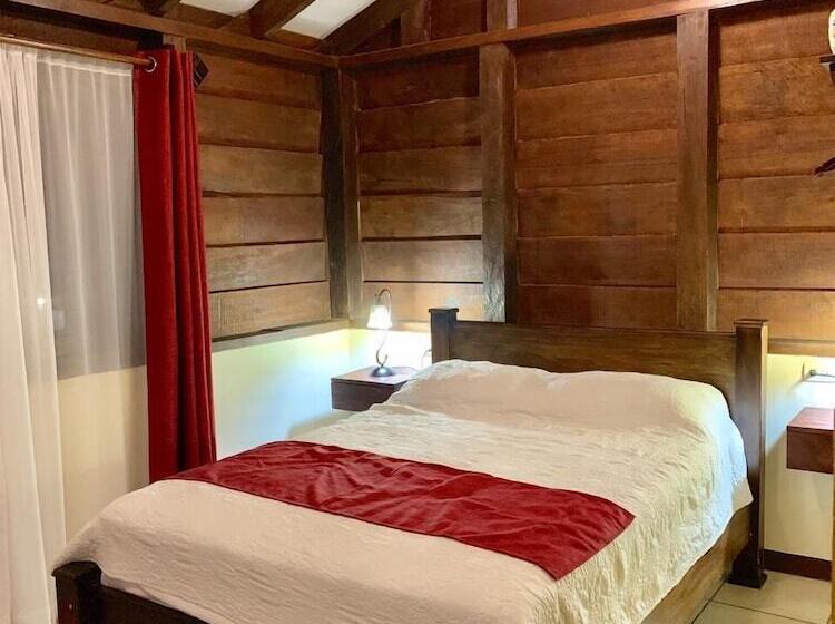 Colinas Del Miravalles