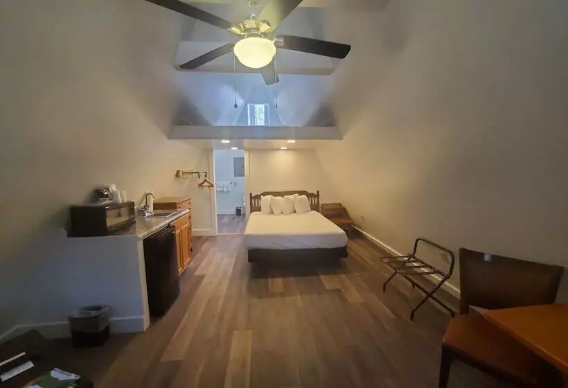 Hotelli Coolfont Resort