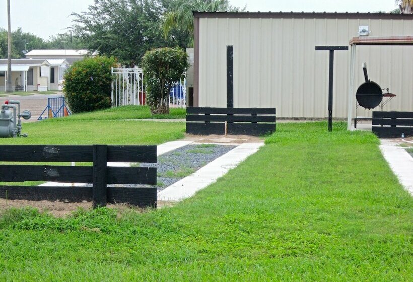 Lake Myers Rv & Camping Resort