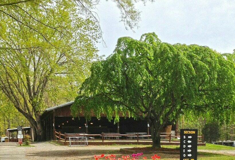 Lake Myers Rv & Camping Resort