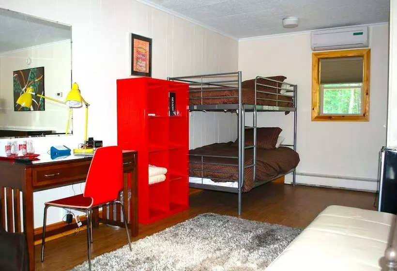 Motelli Gore Mountain Lodge