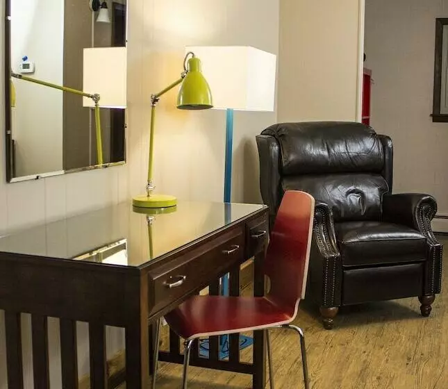 Motelli Gore Mountain Lodge