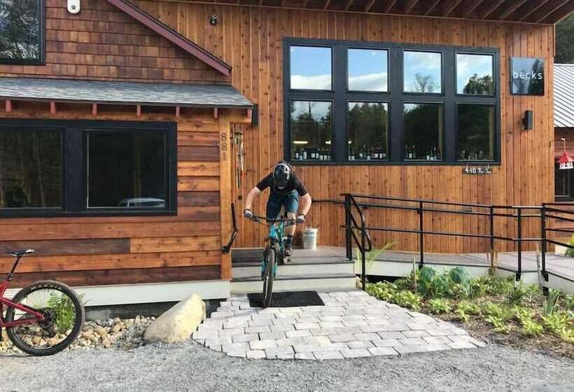 מוטל Gore Mountain Lodge