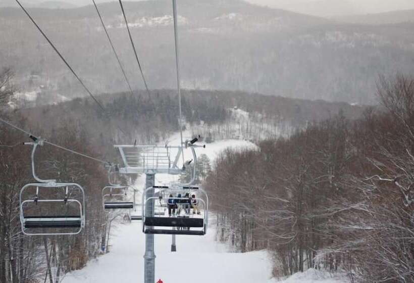 מוטל Gore Mountain Lodge