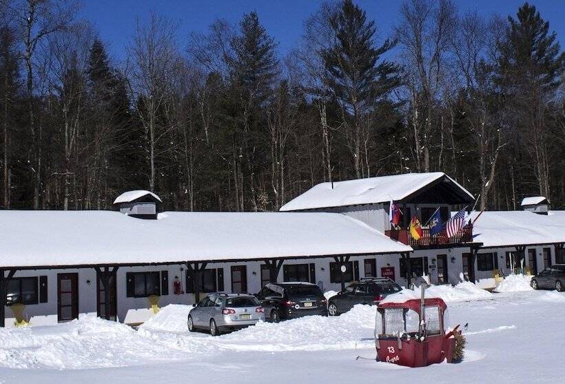 מוטל Gore Mountain Lodge