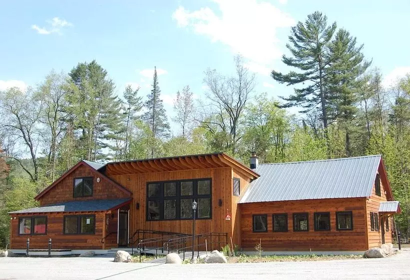 Motelli Gore Mountain Lodge