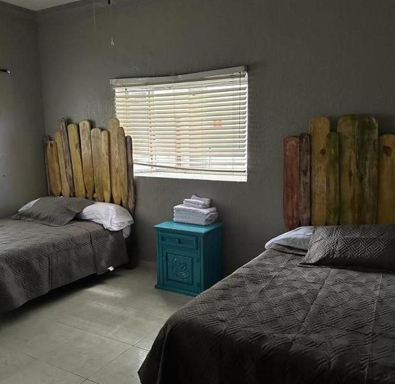 فندق Casa Raymundo Suites