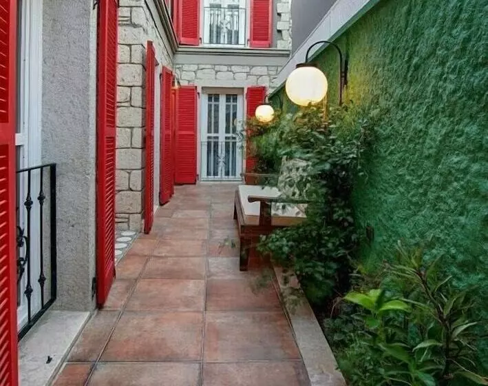 Petite Boutique Apart