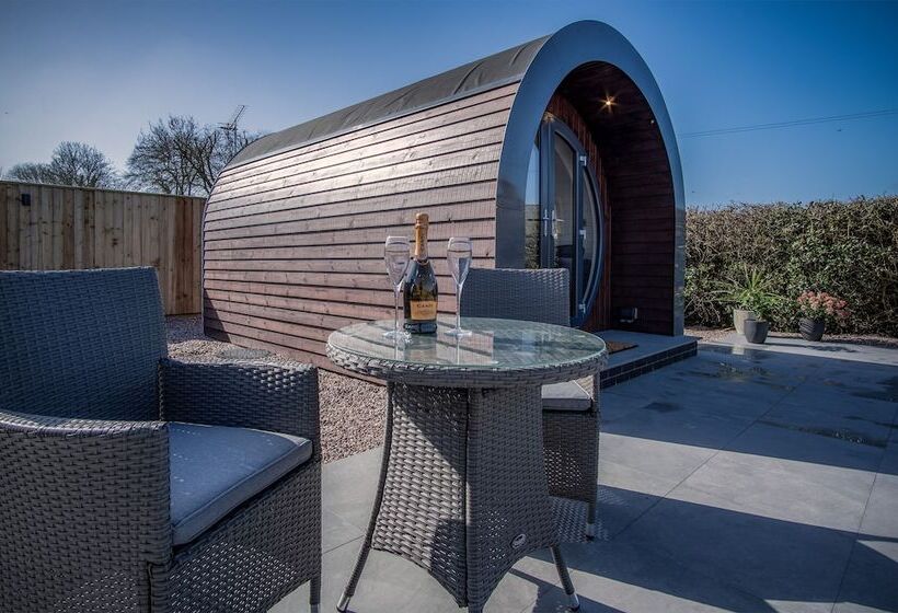 Bracken Burrows   1 Bed Pod   New Hedges